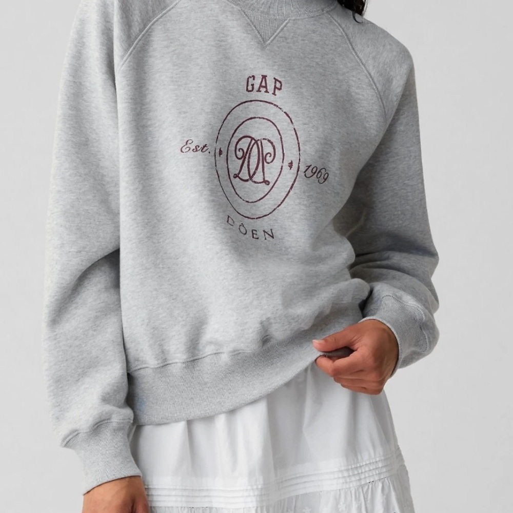 GAP x DOEN Women's Gray Logo Sweatshirt